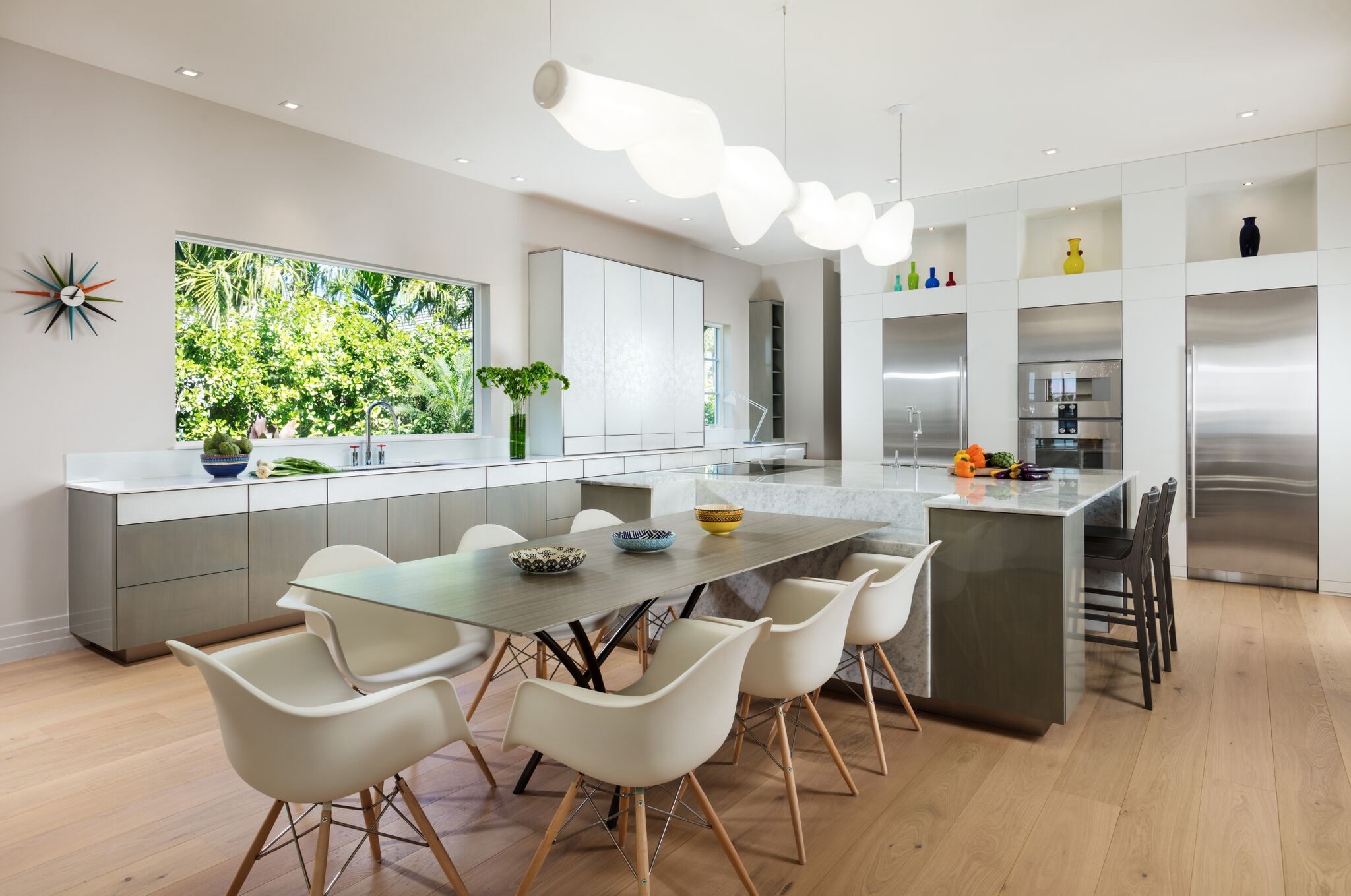 Absolute Interior Design on Contemporary Kitchen Design 